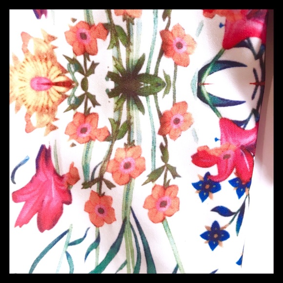 🌸FLORAL CAT TRACK JACKET!🌷 - Picture 4 of 8